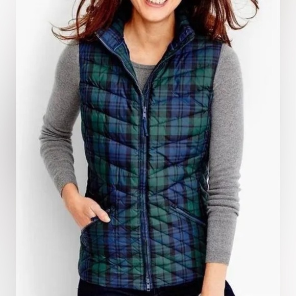 Talbot’s Women’s Tartan Plaid Down Filled Puffer Vest Warm Cozy Size Medium - Picture 1 of 5